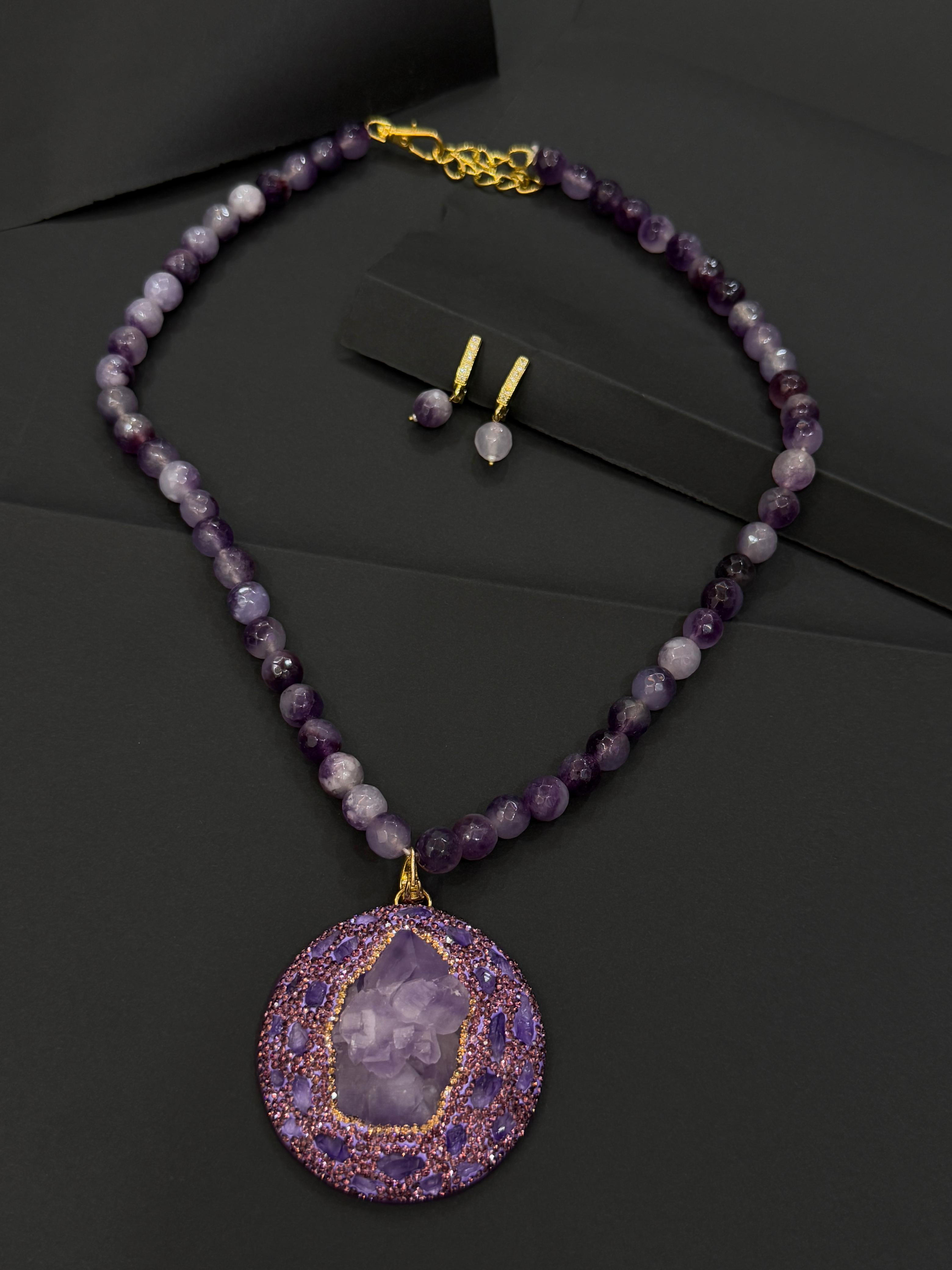 Semi-precious gemstone-Amethyst Pendant-Mivanaa